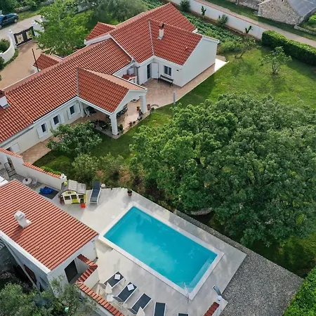 Vida Apartment