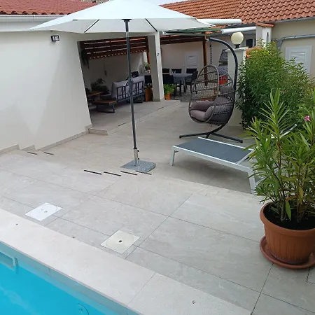 Apartment Vida *